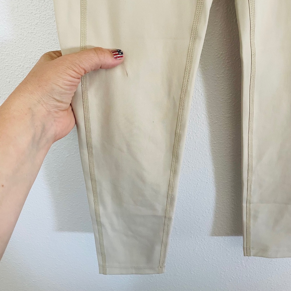 NWT Girlfriend Collective High-Rise Compressive Leggings Oat #4008 Women XS - Picture 3 of 6